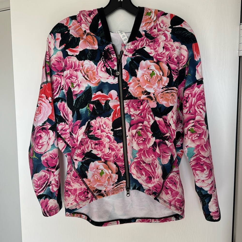 Lululemon Hold Your Om Jacket Sz 2 Secret Garden Full Zip Hoodie